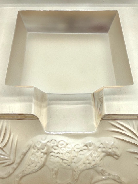 Пепельница Lalique Jungle 